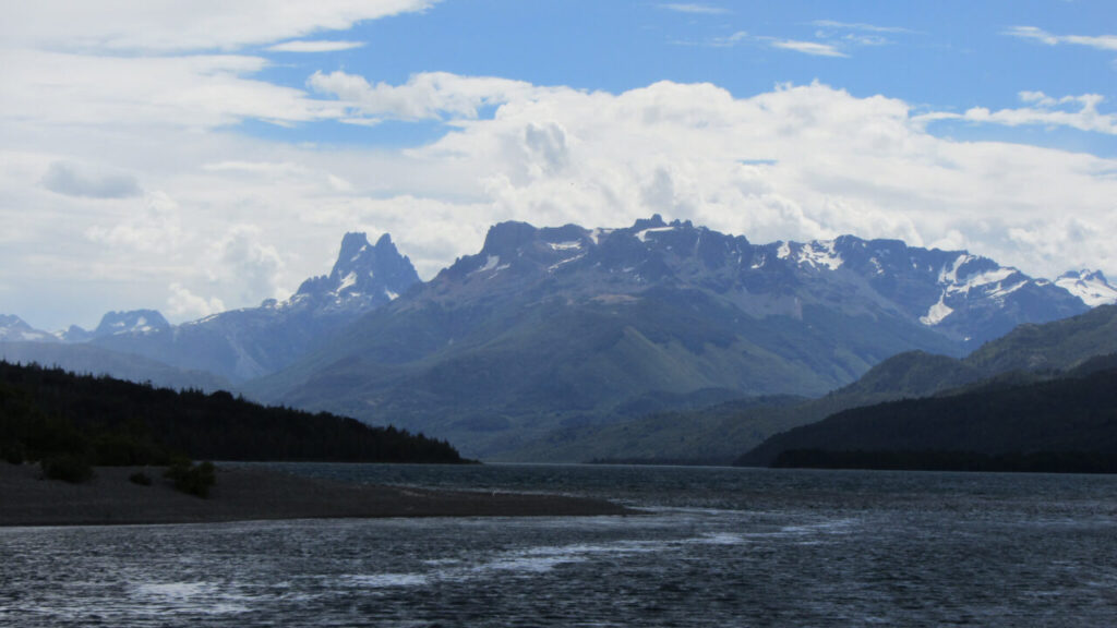 cholila 2