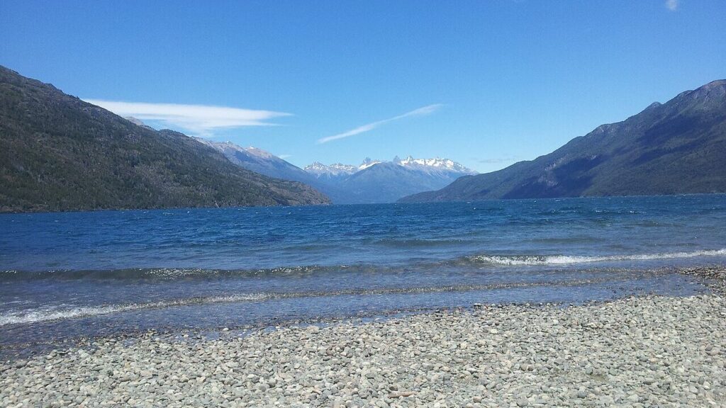 lago pueblo